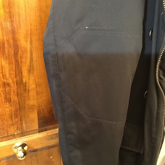 Guess All Sport winter jacket, size XL, NWOT, detachable hood, elbow pads, - Picture 4 of 5